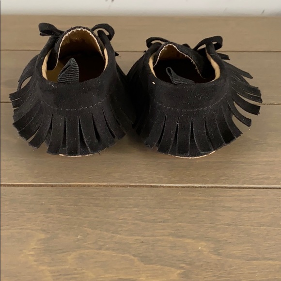 3/$20 baby moccasins - Picture 3 of 4